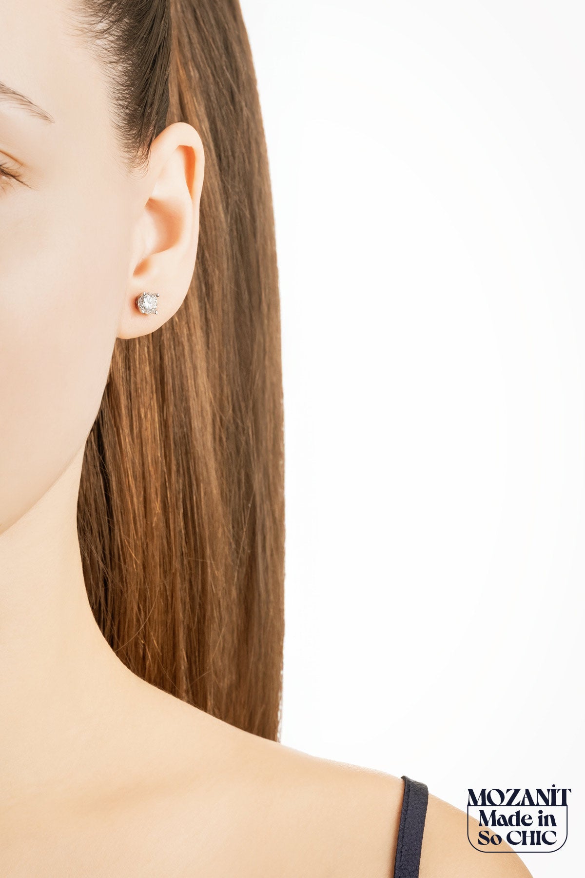 Mozanit Işığı 18 Ayar Beyaz Altın Kaplama Gümüş Tektaş Küpe 5205550199