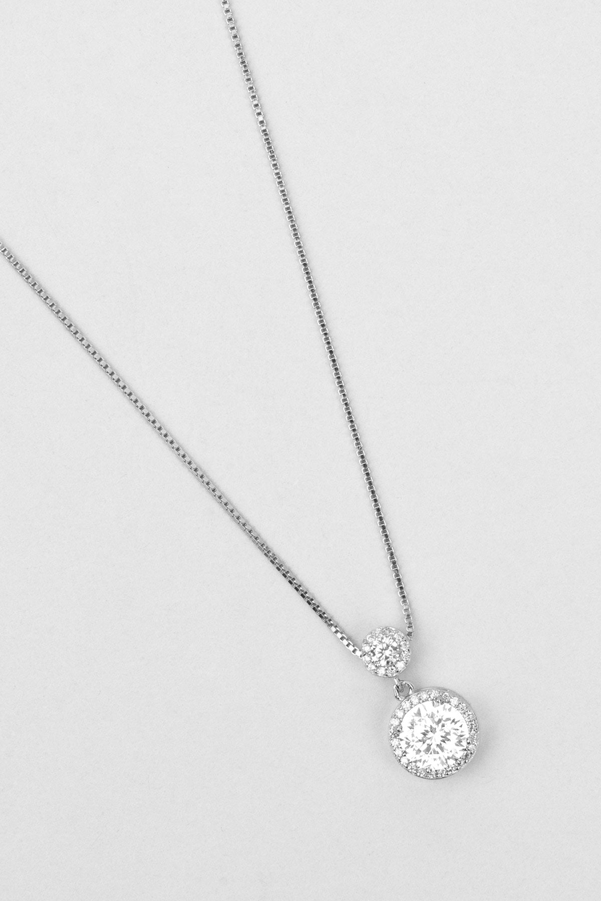 Mozanit Yolu 18 Ayar Beyaz Altın Kaplama 46 Cm Gümüş Kolye 5205840199