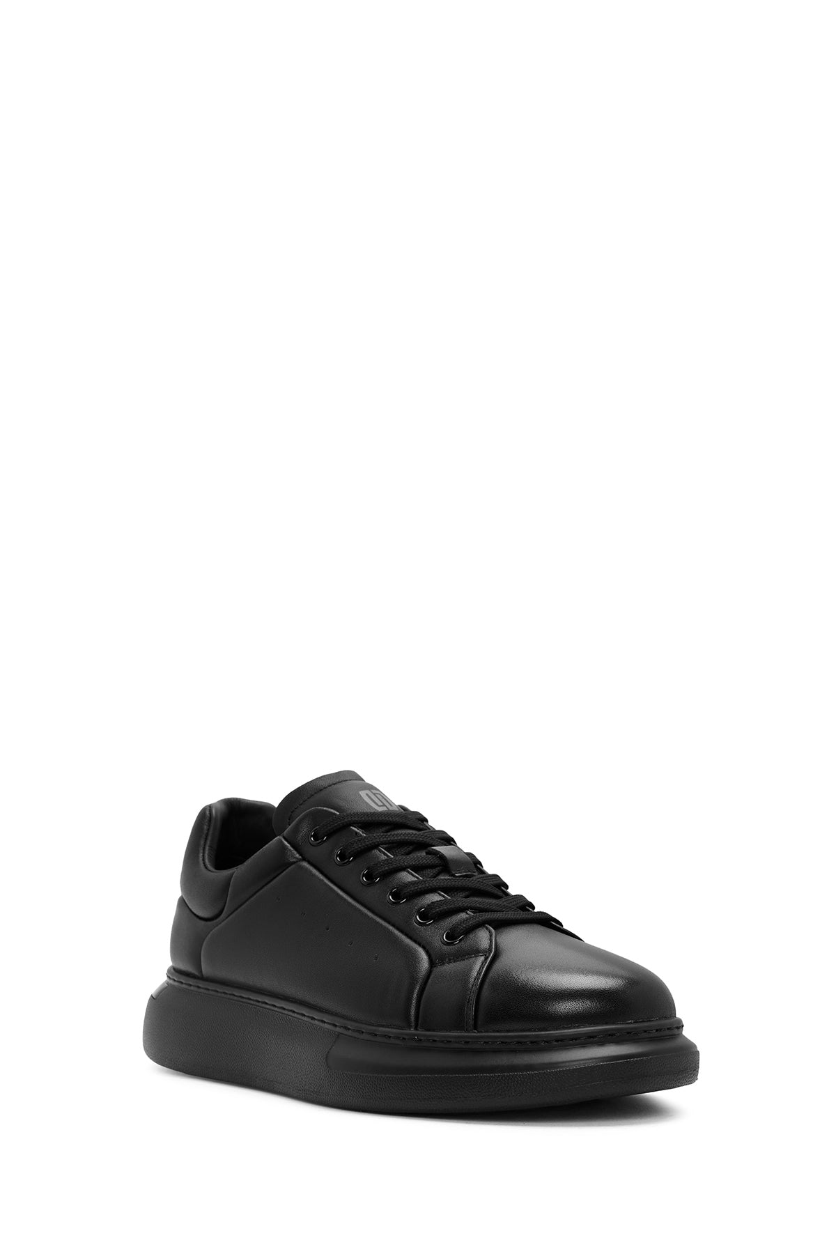Erkek Siyah Bağcıklı Kalın Tabanlı Deri Sneaker