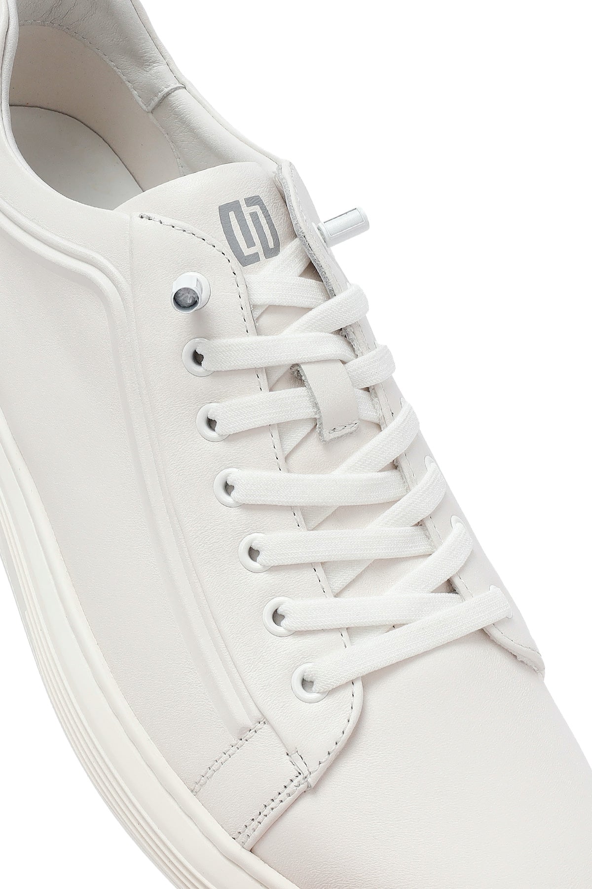 Erkek Beyaz Bağcıklı Deri Sneaker