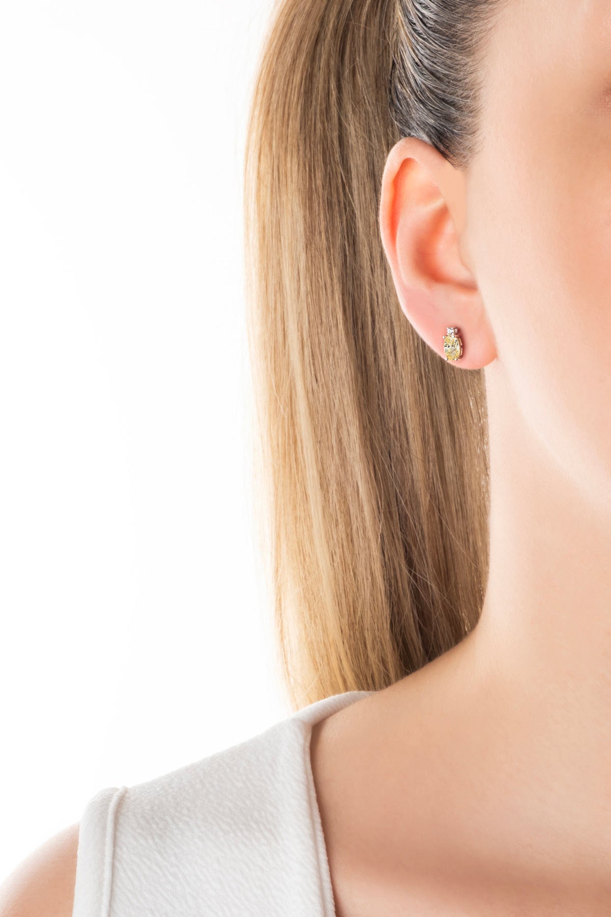 Moonlight 18 Ayar Beyaz Altın Kaplama Gümüş Küpe 5212125499