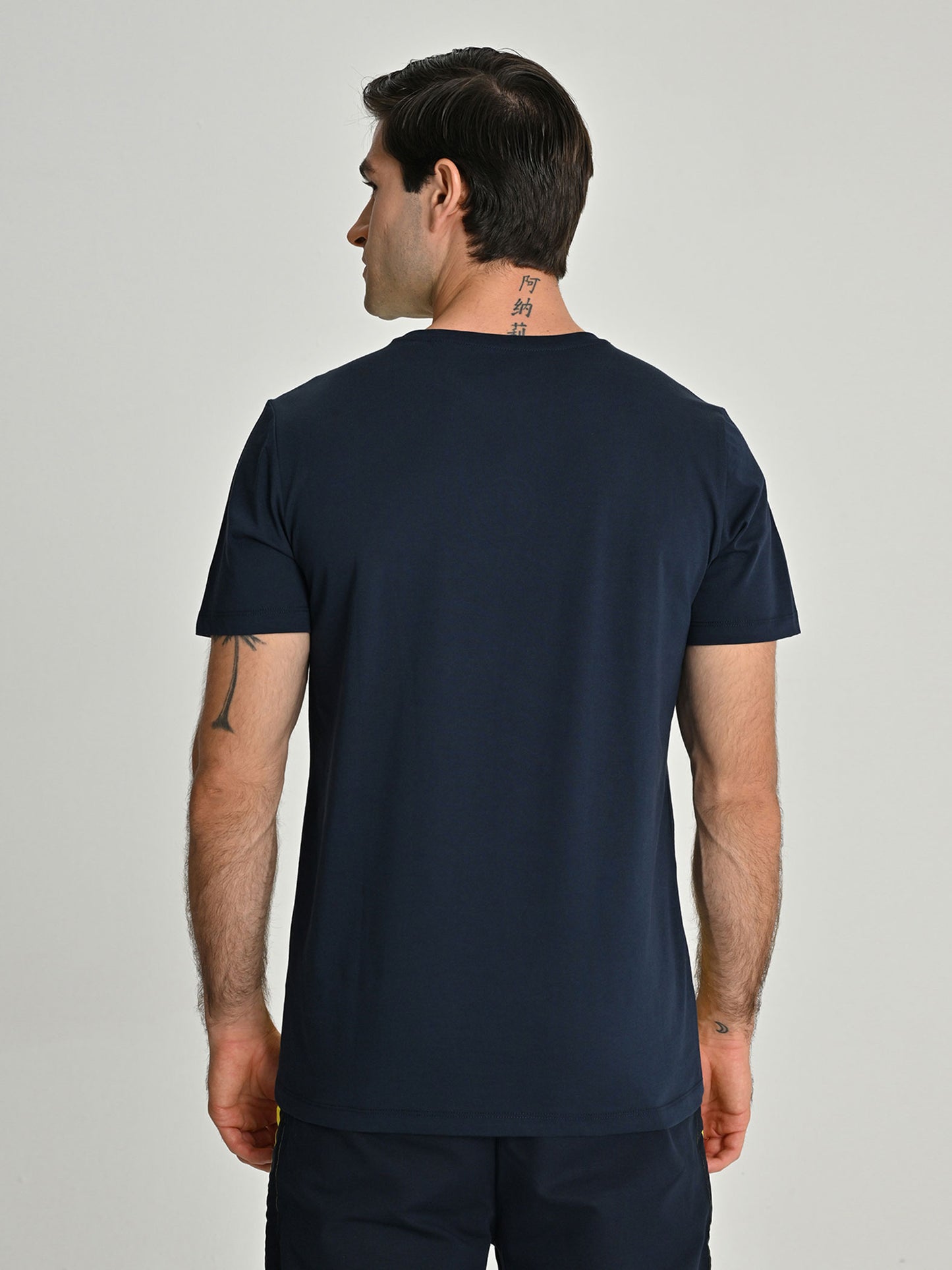 Fenerbahçe Tribün Çubuk Detaylı Erkek Tshirt