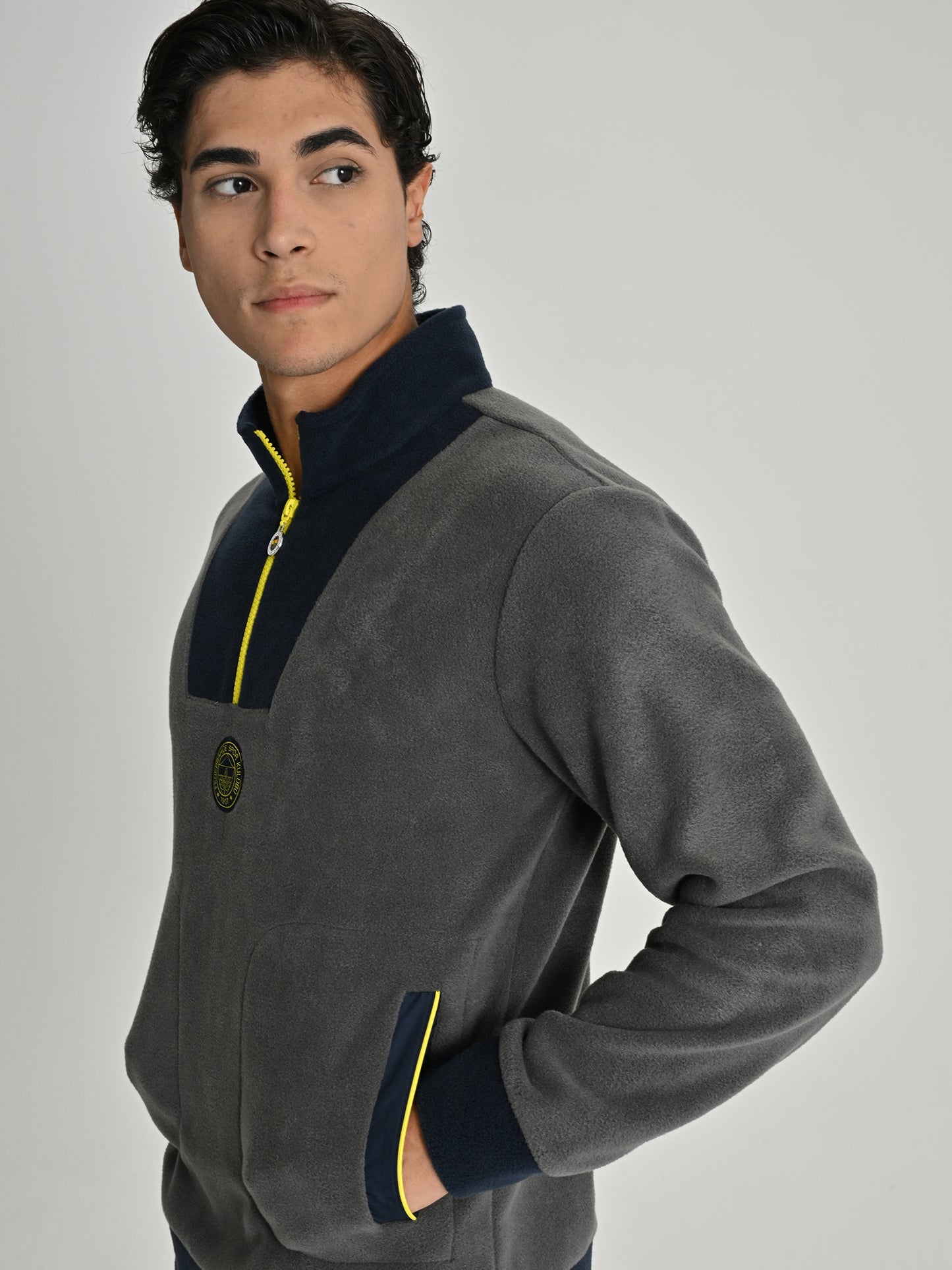Fenerbahçe Gri Tribün Yaka Detaylı Erkek Sweatshirt