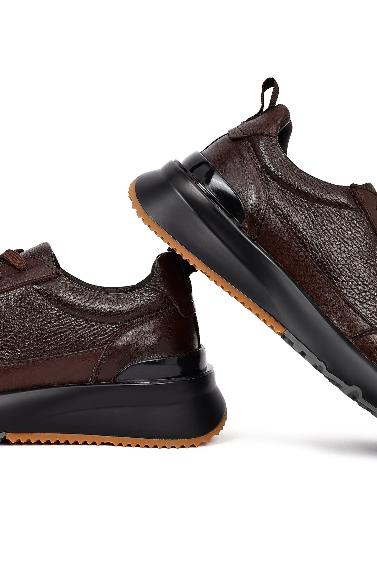 Erkek Kahverengi Bağcıklı Kalın Tabanlı Deri Sneaker