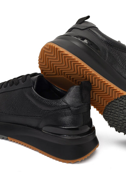 Erkek Siyah Bağcıklı Kalın Tabanlı Deri Sneaker