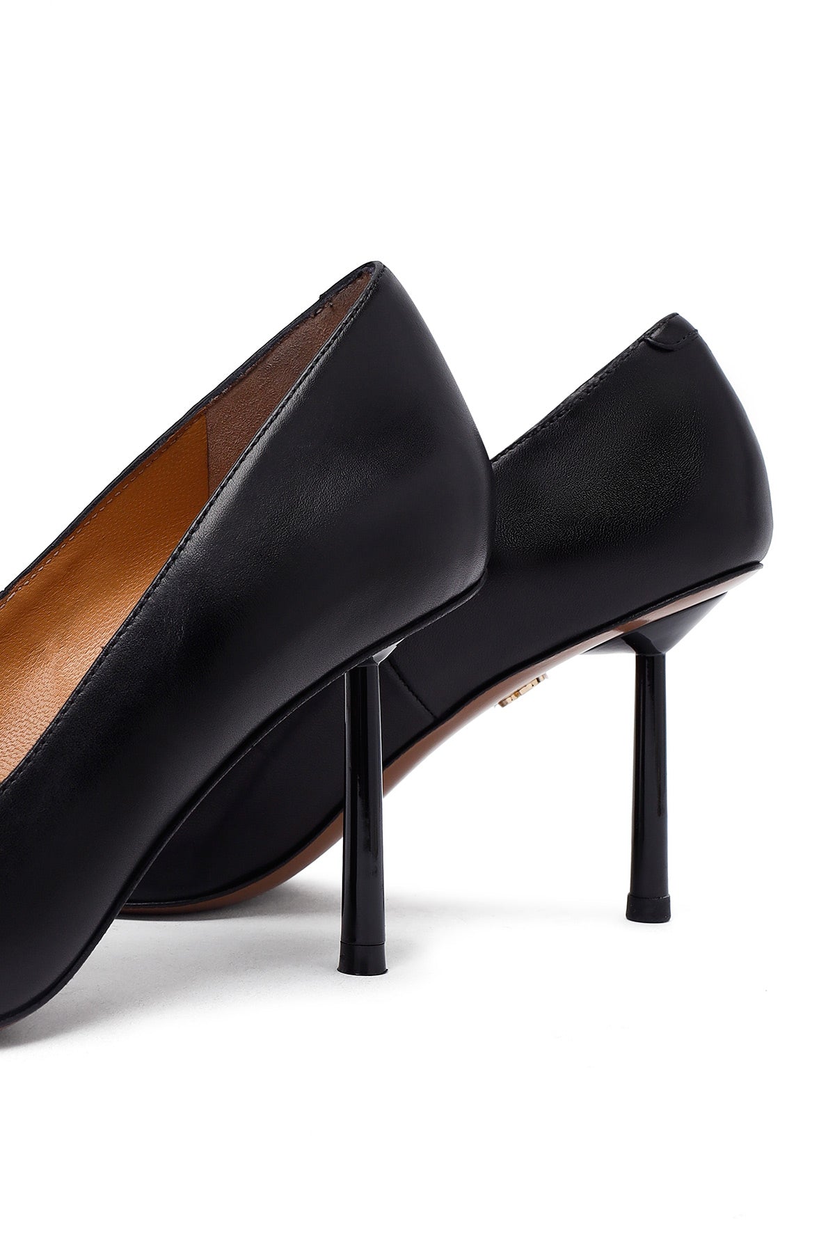 Kadın Siyah Ince Topuklu Deri Stiletto