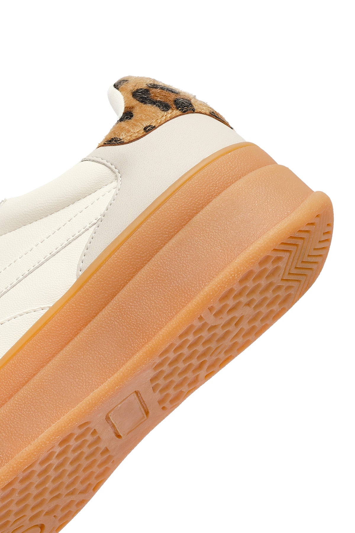 Kadın Bej Bağcıklı Kalın Tabanlı Sneaker