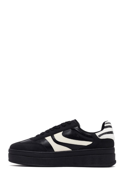 Kadın Siyah Bağcıklı Kalın Tabanlı Sneaker