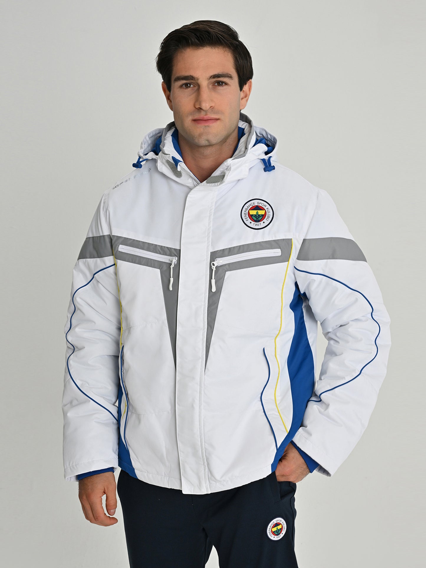 Fenerbahçe Beyaz Tribün Efsane Erkek Mont