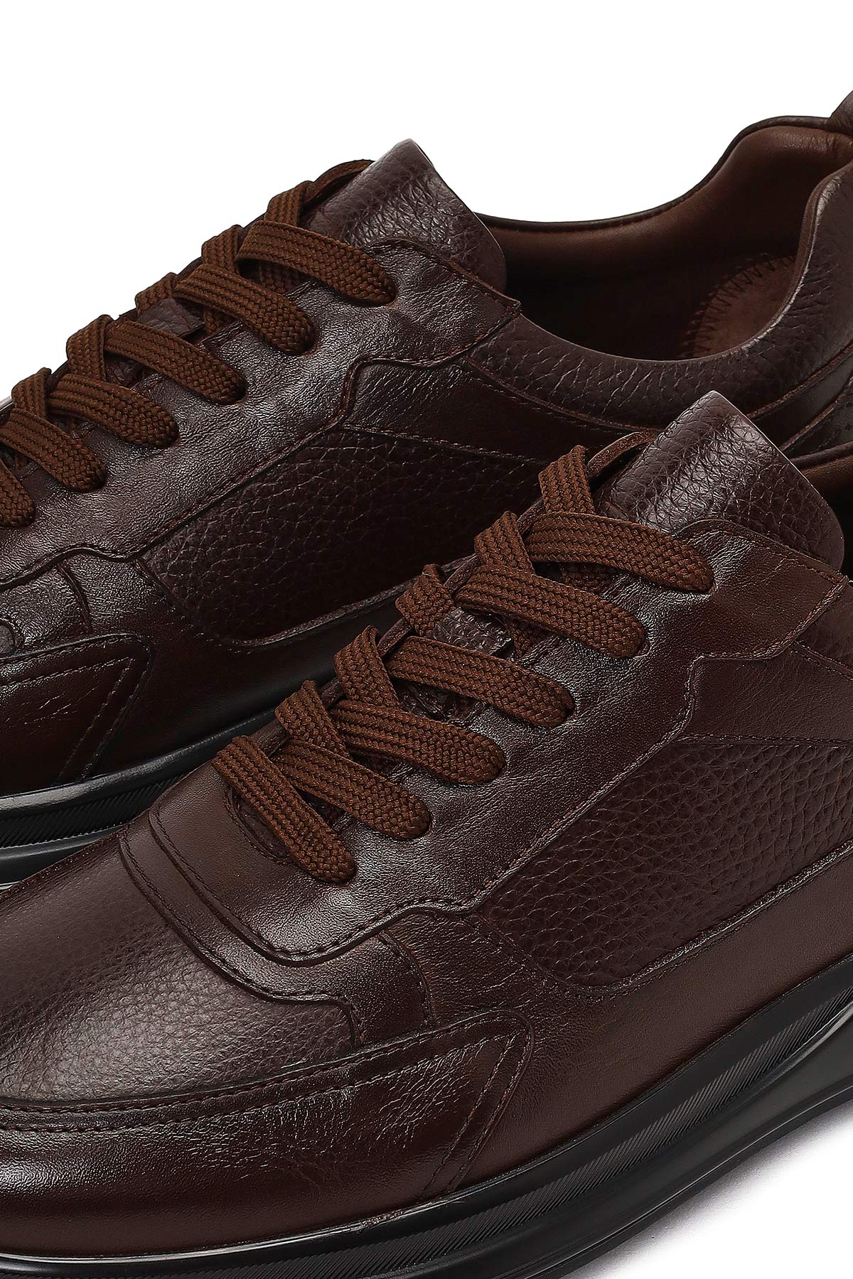 Erkek Kahverengi Bağcıklı Kalın Tabanlı Deri Casual Sneaker
