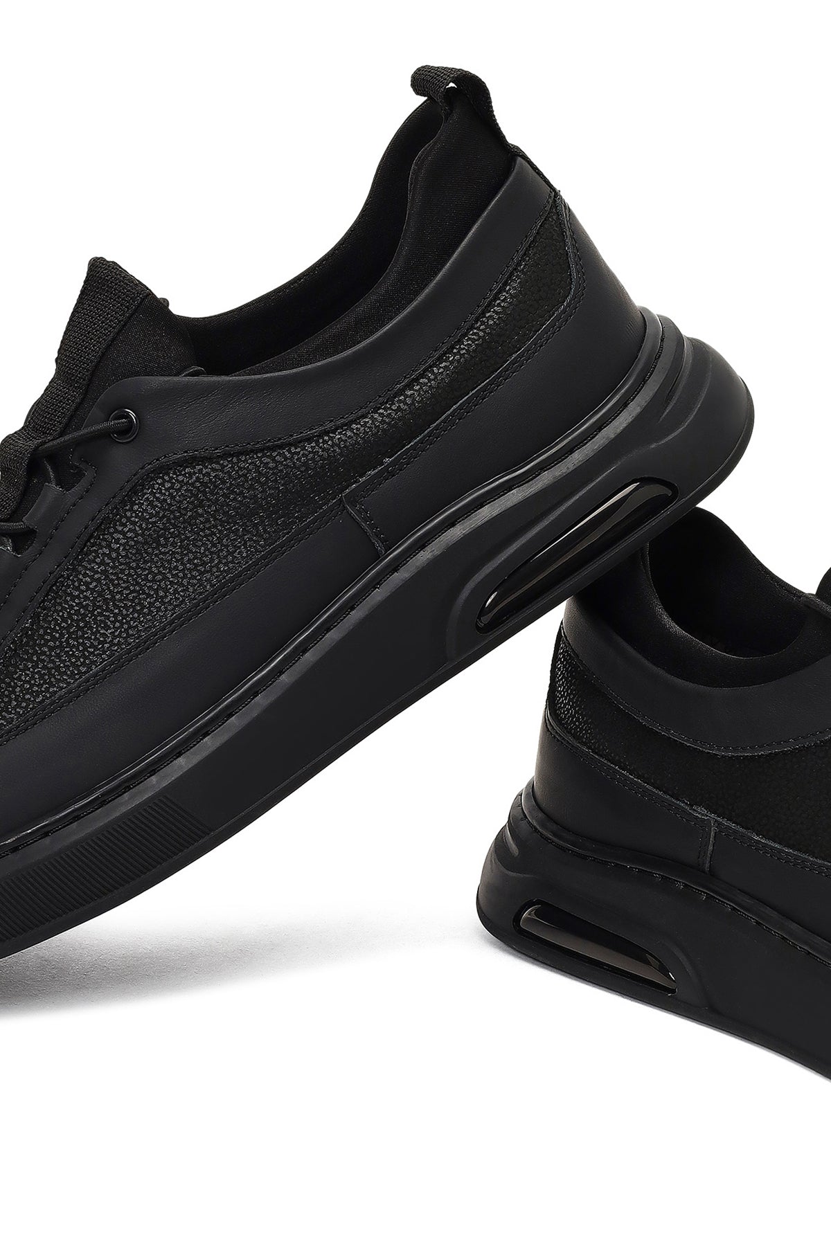 Erkek Siyah Bağcıklı Kalın Tabanlı Deri Sneaker