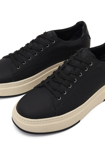 Erkek Siyah Bağcıklı Kalın Tabanlı Deri Sneaker
