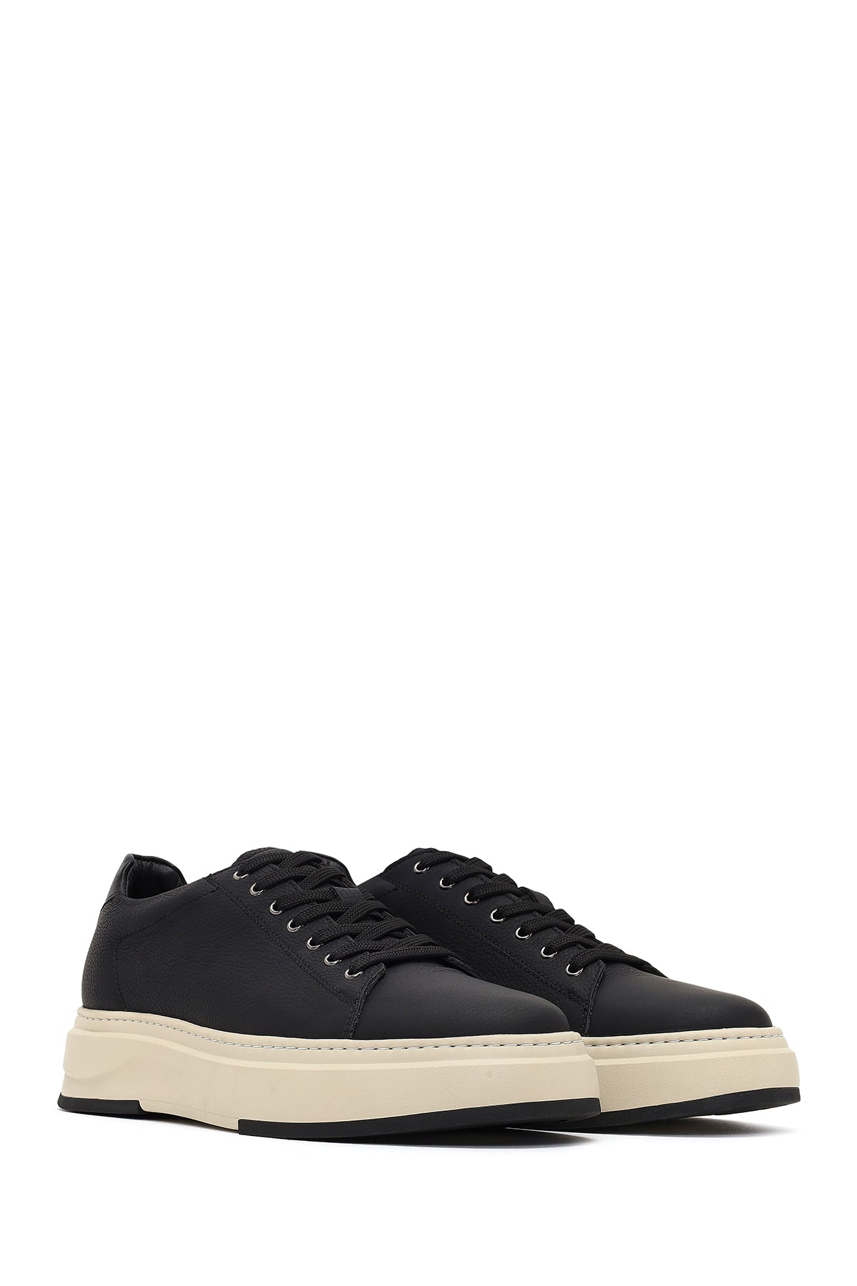 Erkek Siyah Bağcıklı Kalın Tabanlı Deri Sneaker