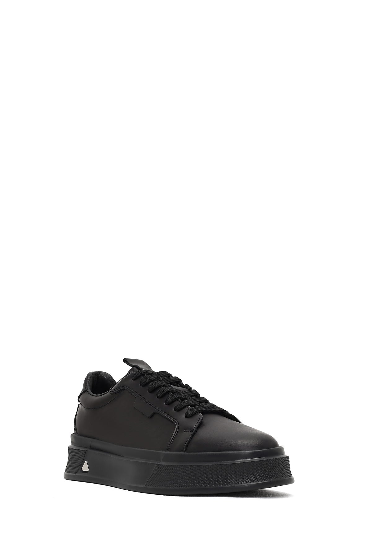 Erkek Siyah Bağcıklı Kalın Tabanlı Deri Sneaker