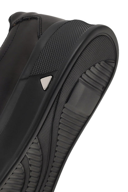 Erkek Siyah Bağcıklı Kalın Tabanlı Deri Sneaker