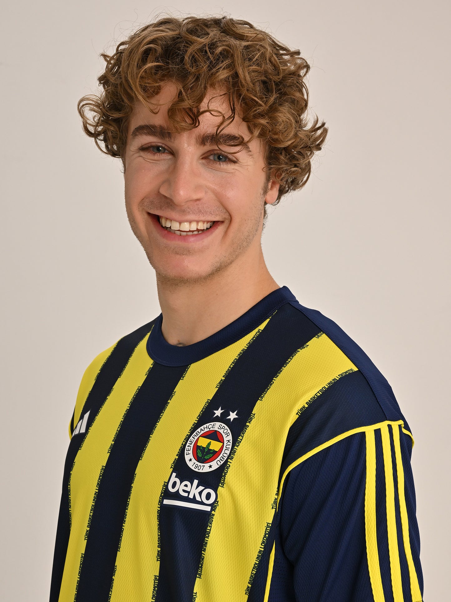 Fenerbahçe Basketbol 2025/26 Adidas Çubuklu Shooter Tshirt