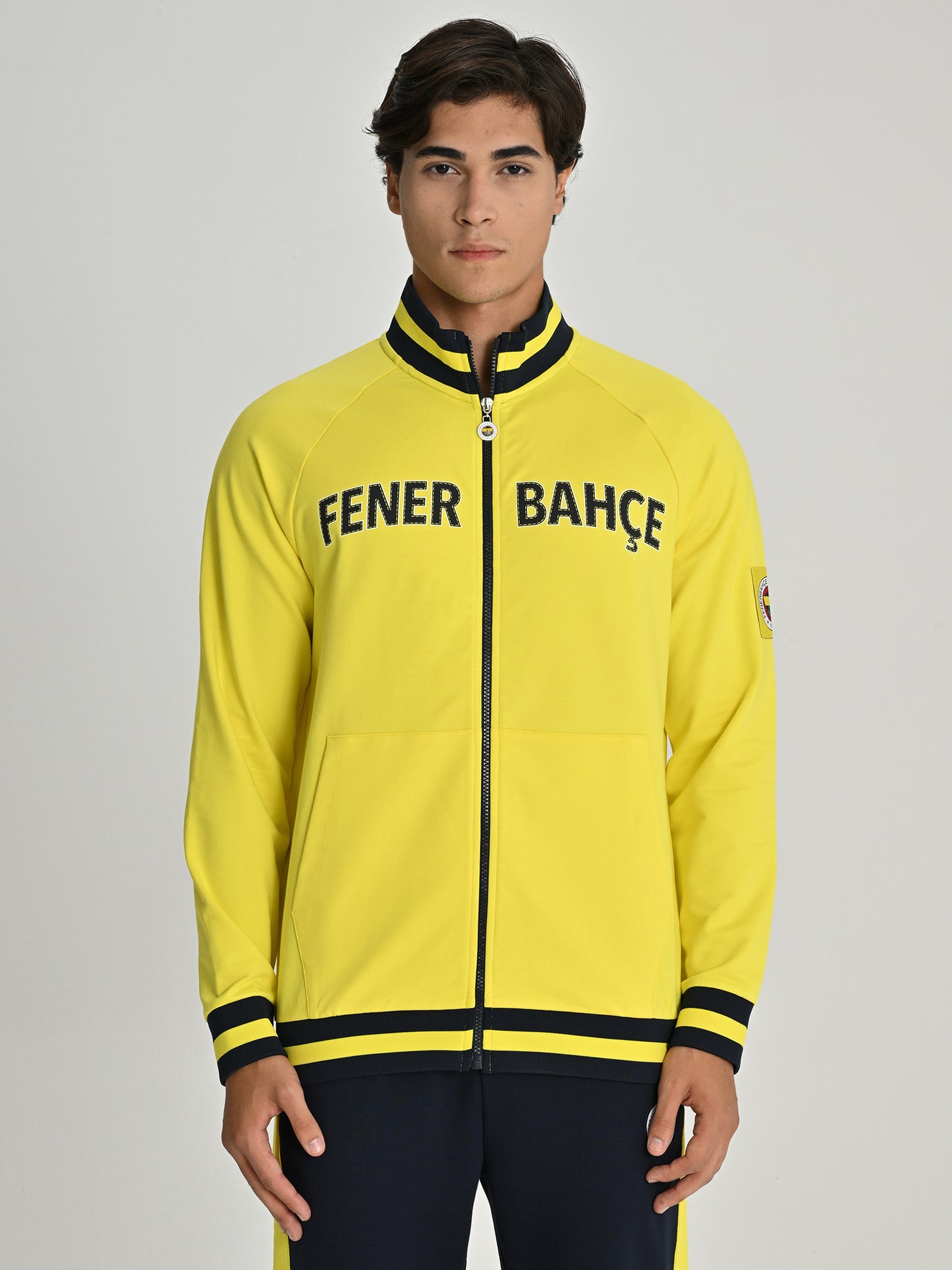 Fenerbahçe Sarı Tribün Arma Detay Erkek Sweatshirt