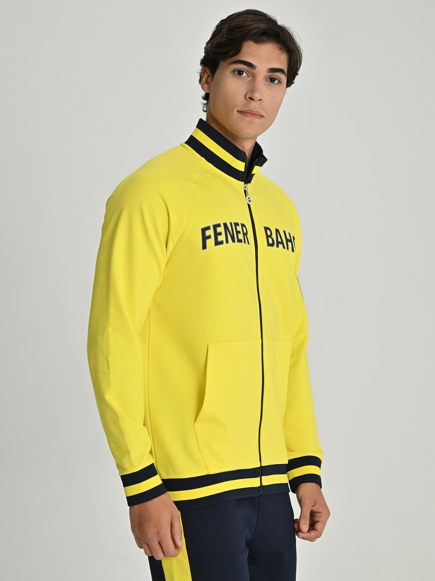 Fenerbahçe Sarı Tribün Arma Detay Erkek Sweatshirt
