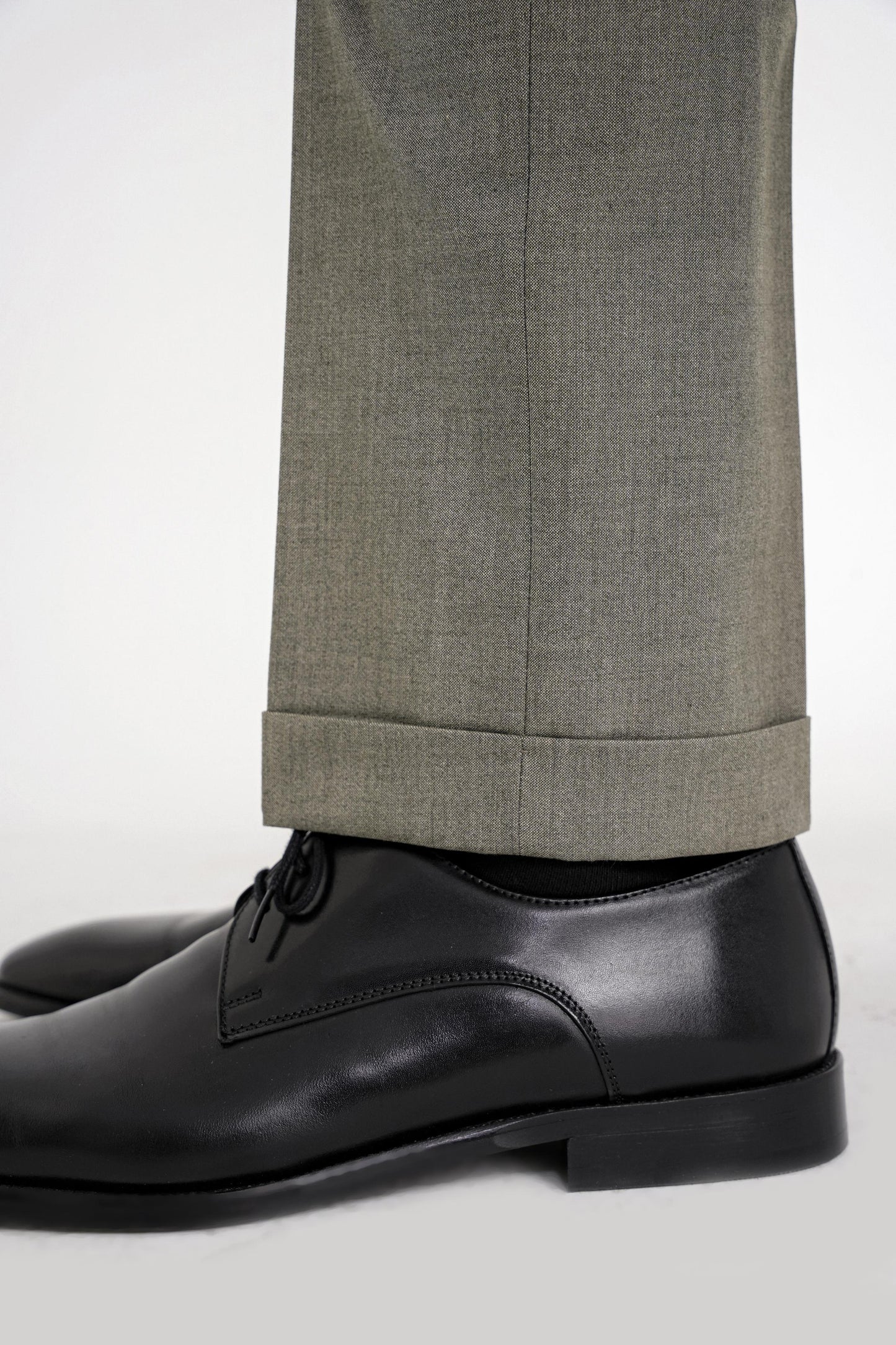 Slim Fit Çift Yırtmaç Esnek Yün Nefti Takım Elbise Tk 918