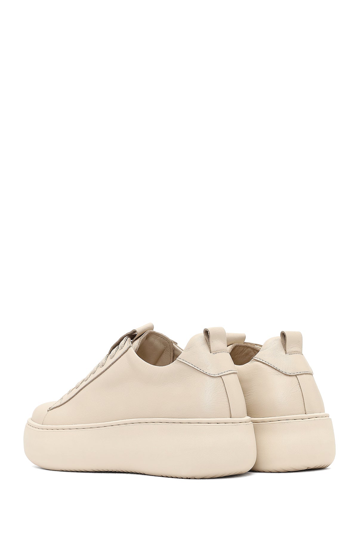 Kadın Bej Bağcıklı Kalın Tabanlı Deri Sneaker
