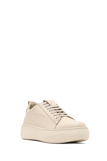 Kadın Bej Bağcıklı Kalın Tabanlı Deri Sneaker