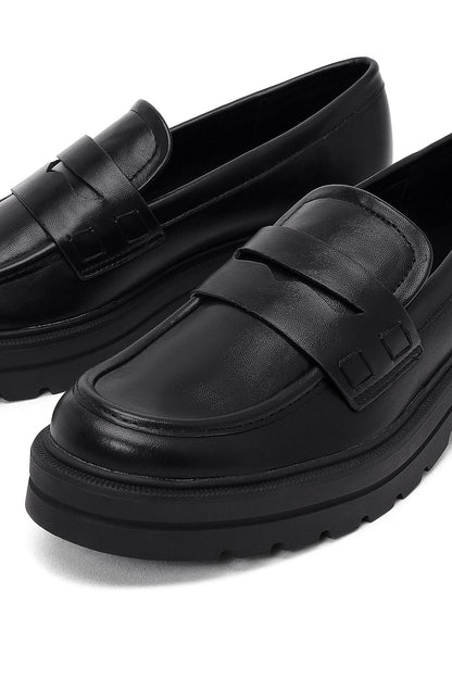 Kadın Siyah Kalın Tabanlı Maskülen Loafer