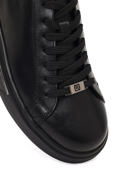 Erkek Siyah Bağcıklı Kalın Tabanlı Deri Sneaker