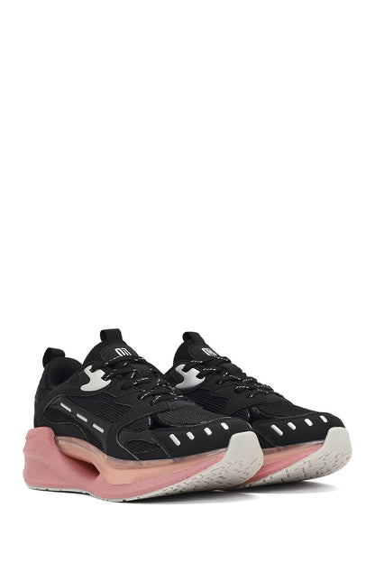 Derimod Studio Kadın Siyah Bağcıklı Kalın Tabanlı Sneaker