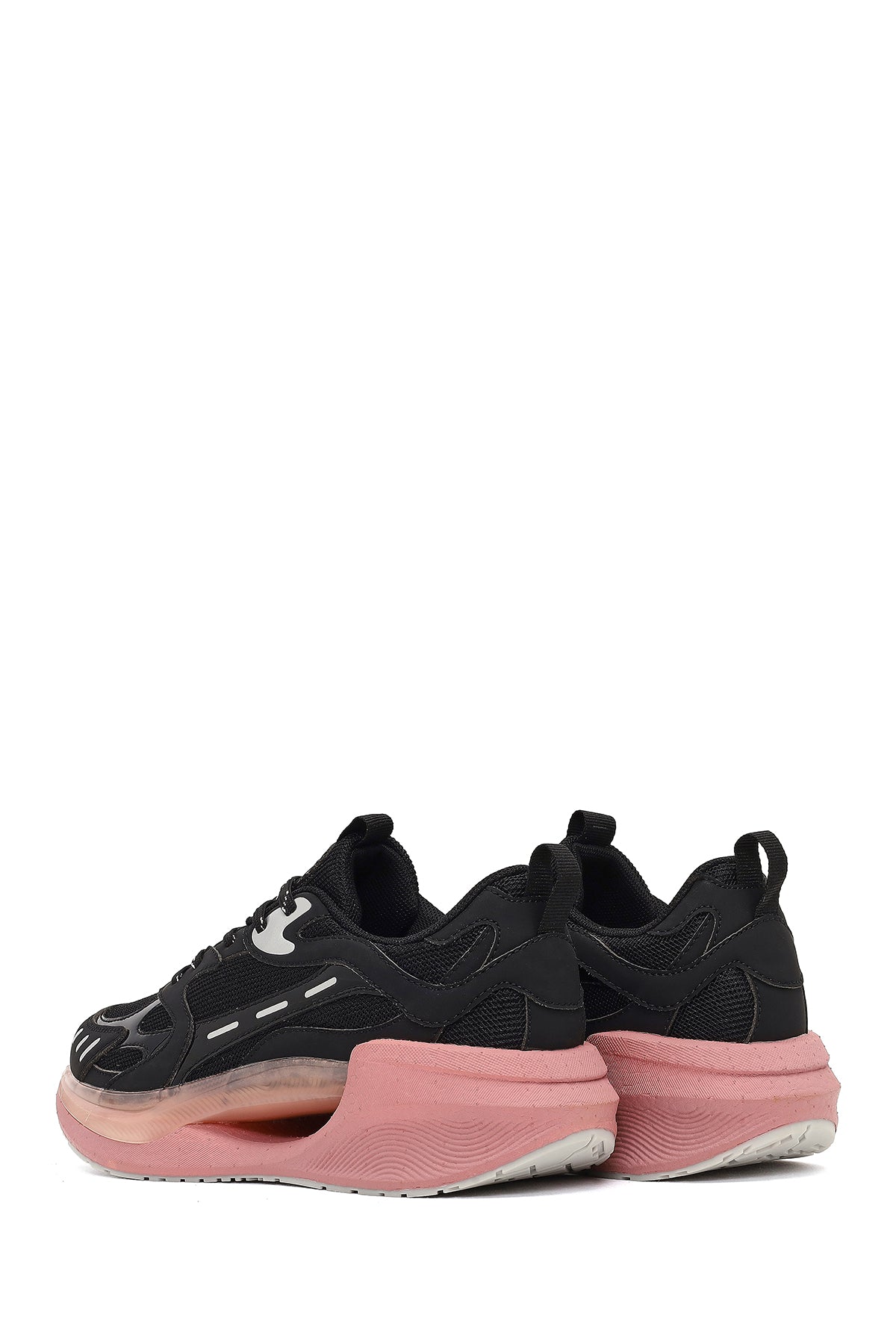 Derimod Studio Kadın Siyah Bağcıklı Kalın Tabanlı Sneaker