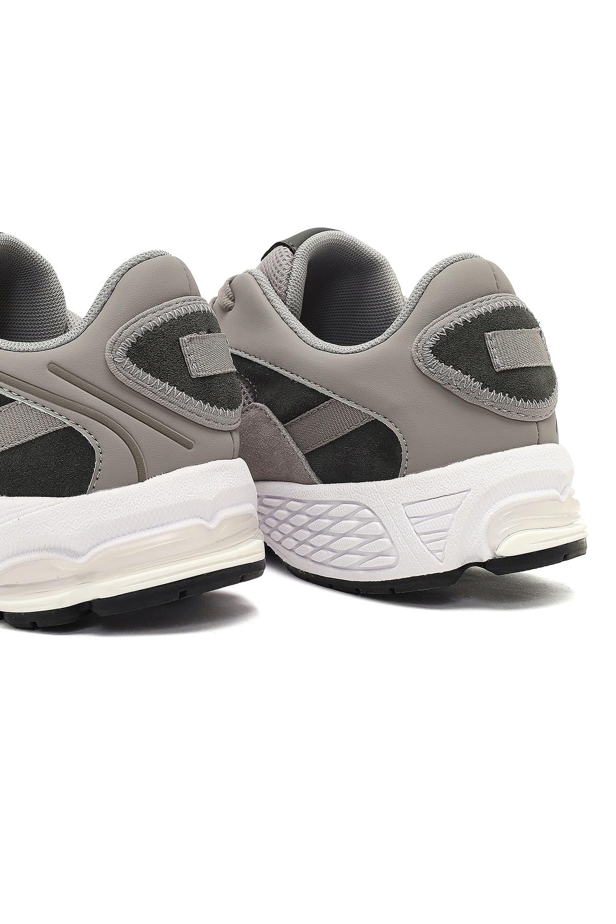 Derimod Studio Erkek Gri Bağcıklı Kalın Tabanlı Sneaker