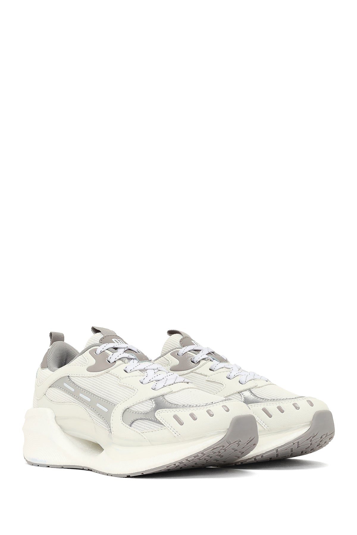 Derimod Studio Kadın Gümüş Bağcıklı Kalın Tabanlı Sneaker