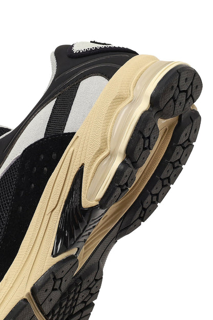 Derimod Studio Erkek Siyah Bağcıklı Kalın Tabanlı Sneaker