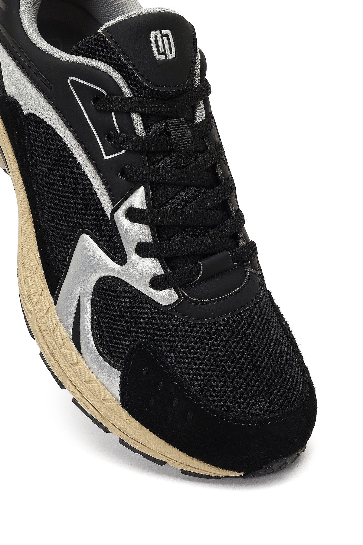 Derimod Studio Erkek Siyah Bağcıklı Kalın Tabanlı Sneaker