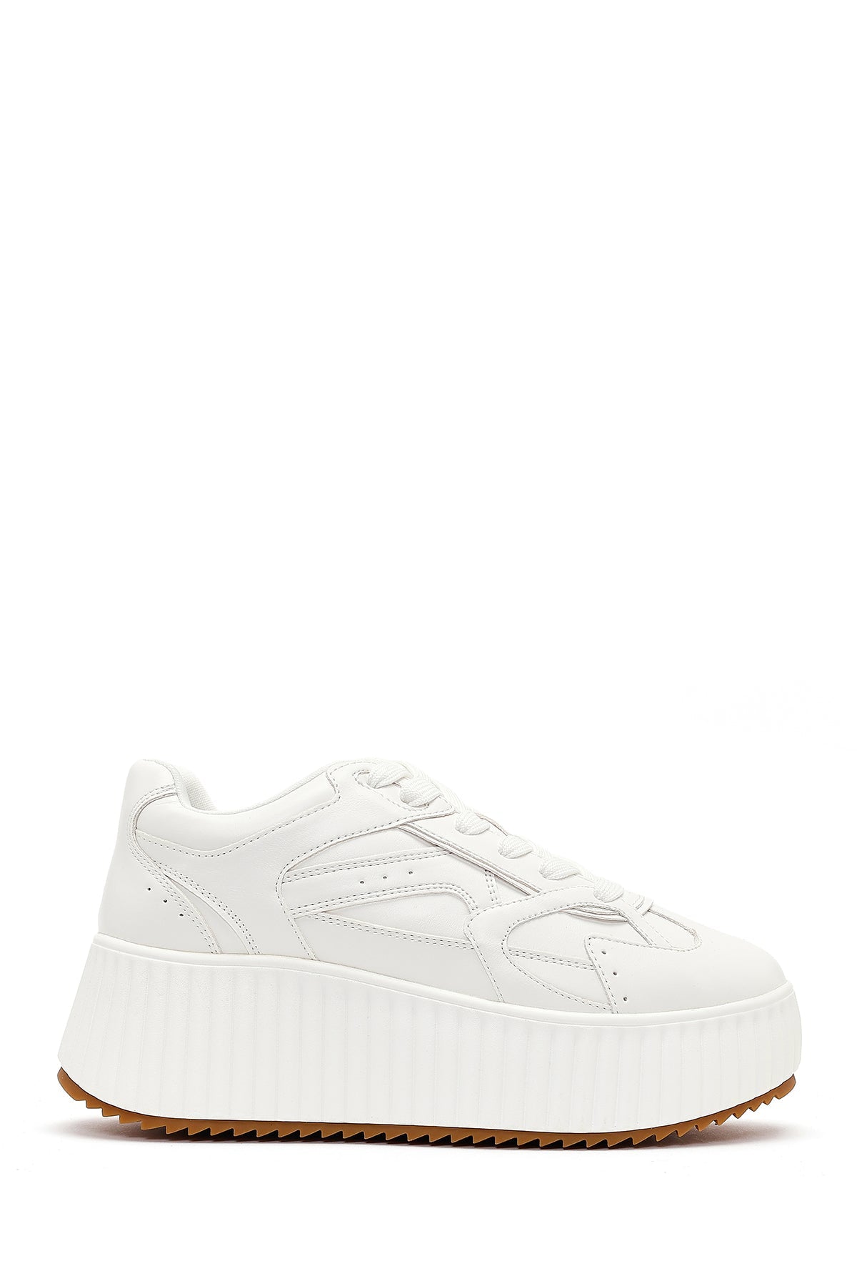 Kadın Beyaz Kalın Tabanlı Bağcıklı Sneaker