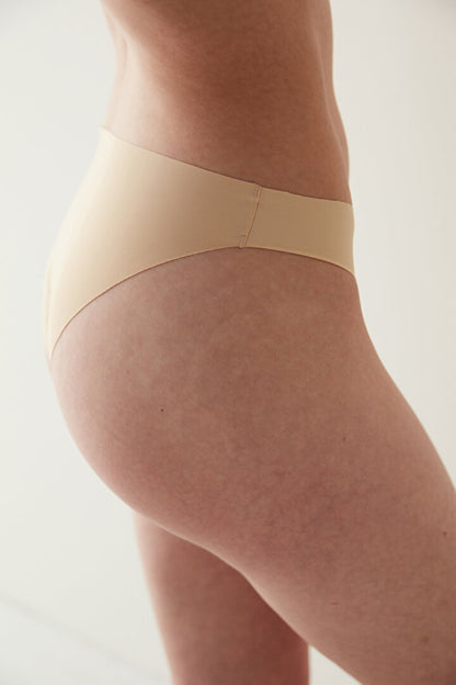 #izbırakmaz Smooth Ten Rengi Slip Külot