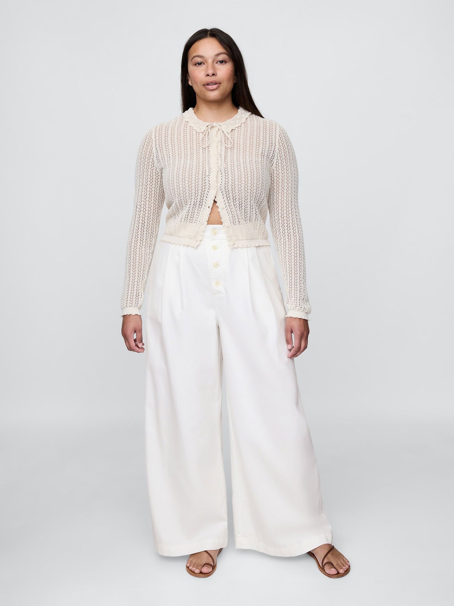 Beyaz Gap × Dôen High Rise Pileli Pantolon