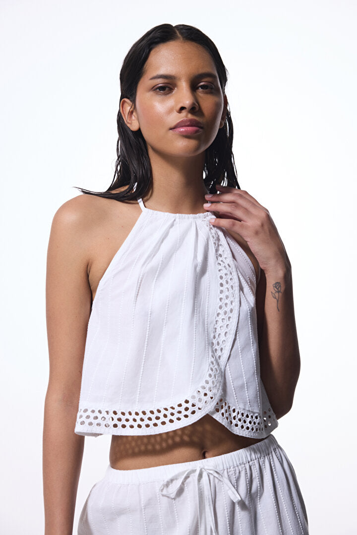 Beyaz Arlet Halter Yaka Crop Üst