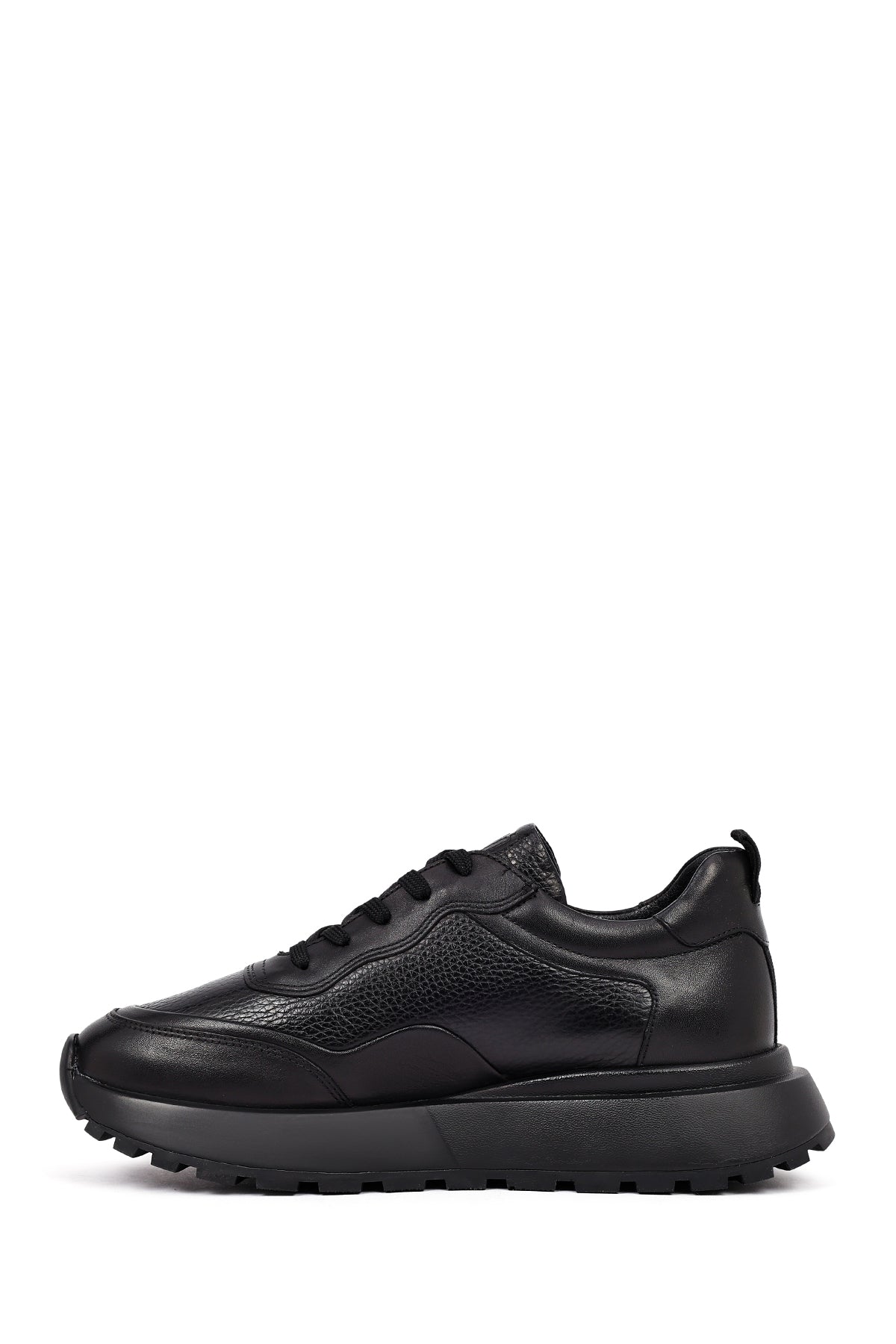 Erkek Siyah Bağcıklı Kalın Tabanlı Deri Sneaker