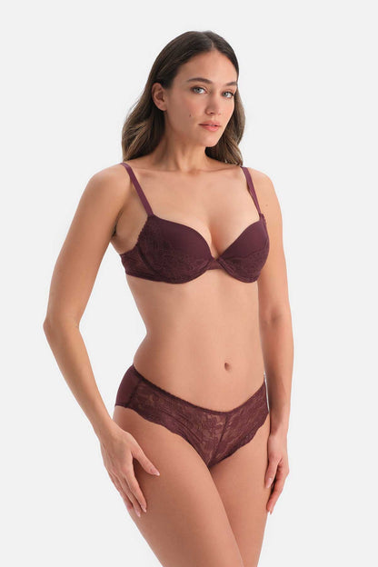Bordo Dantel Detaylı Sütyen