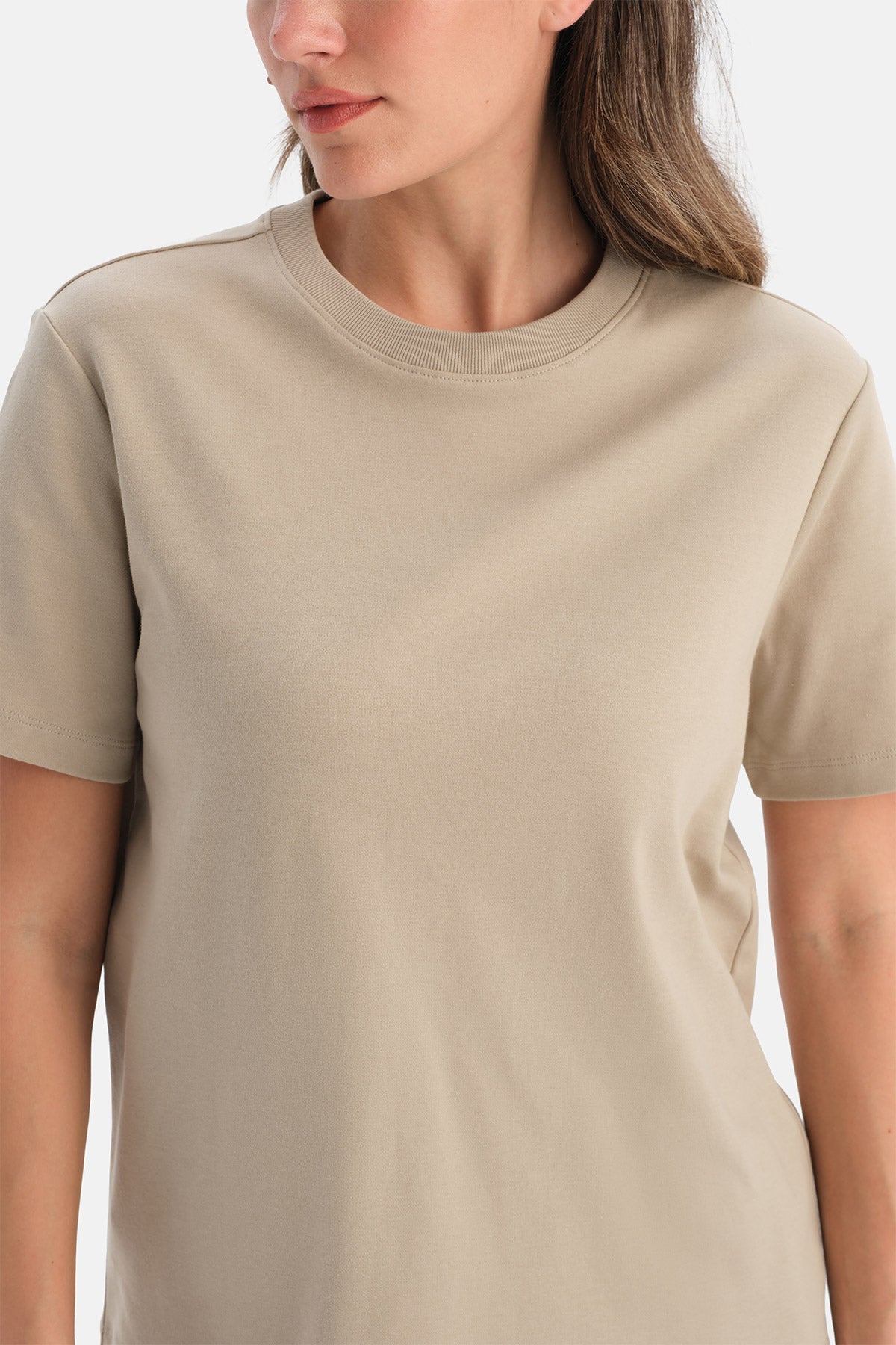 Bisiklet Yaka Basic Tişört