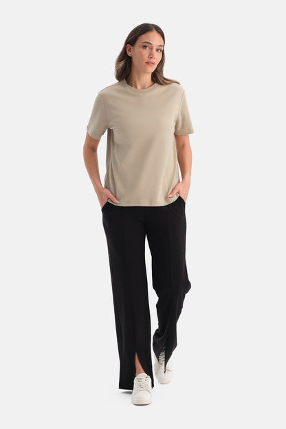 Bisiklet Yaka Basic Tişört