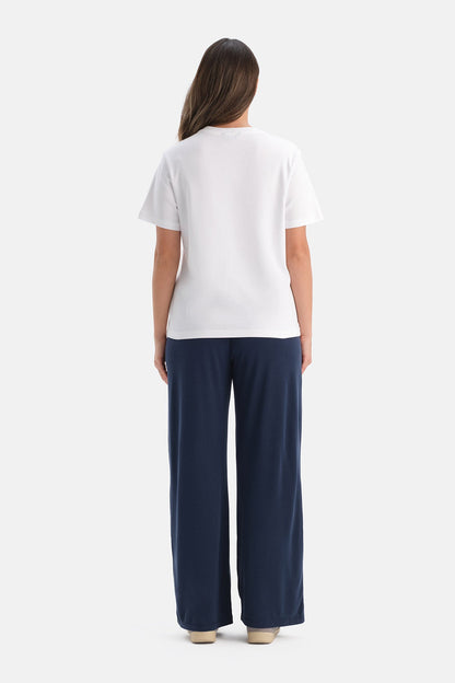 Bisiklet Yaka Basic Tişört
