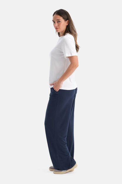 Bisiklet Yaka Basic Tişört