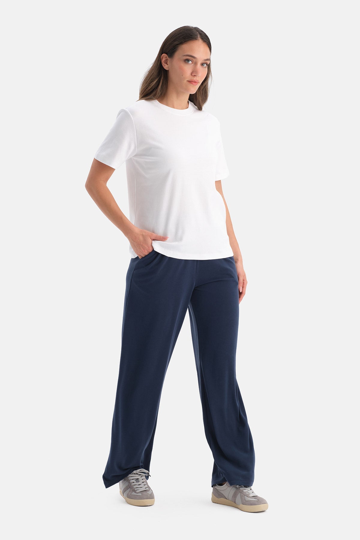 Bisiklet Yaka Basic Tişört