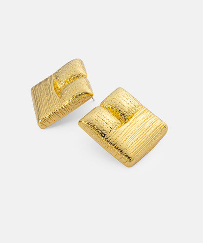 Dokulu Metal Küpe