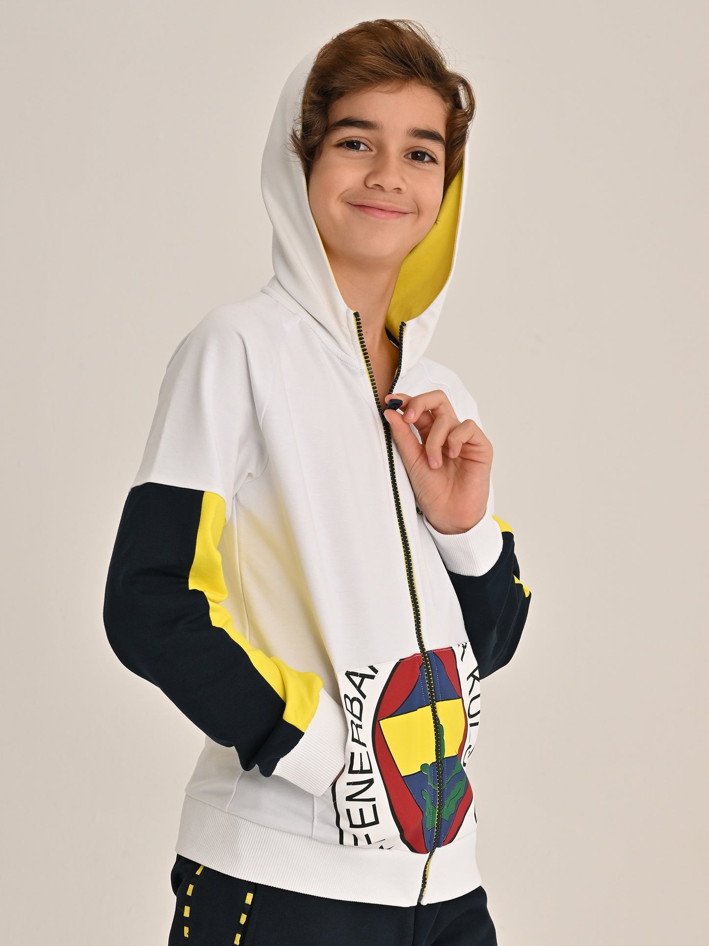 Fenerbahçe Beyaz Tribün Altı Renk Logolu Çocuk Sweatshirt