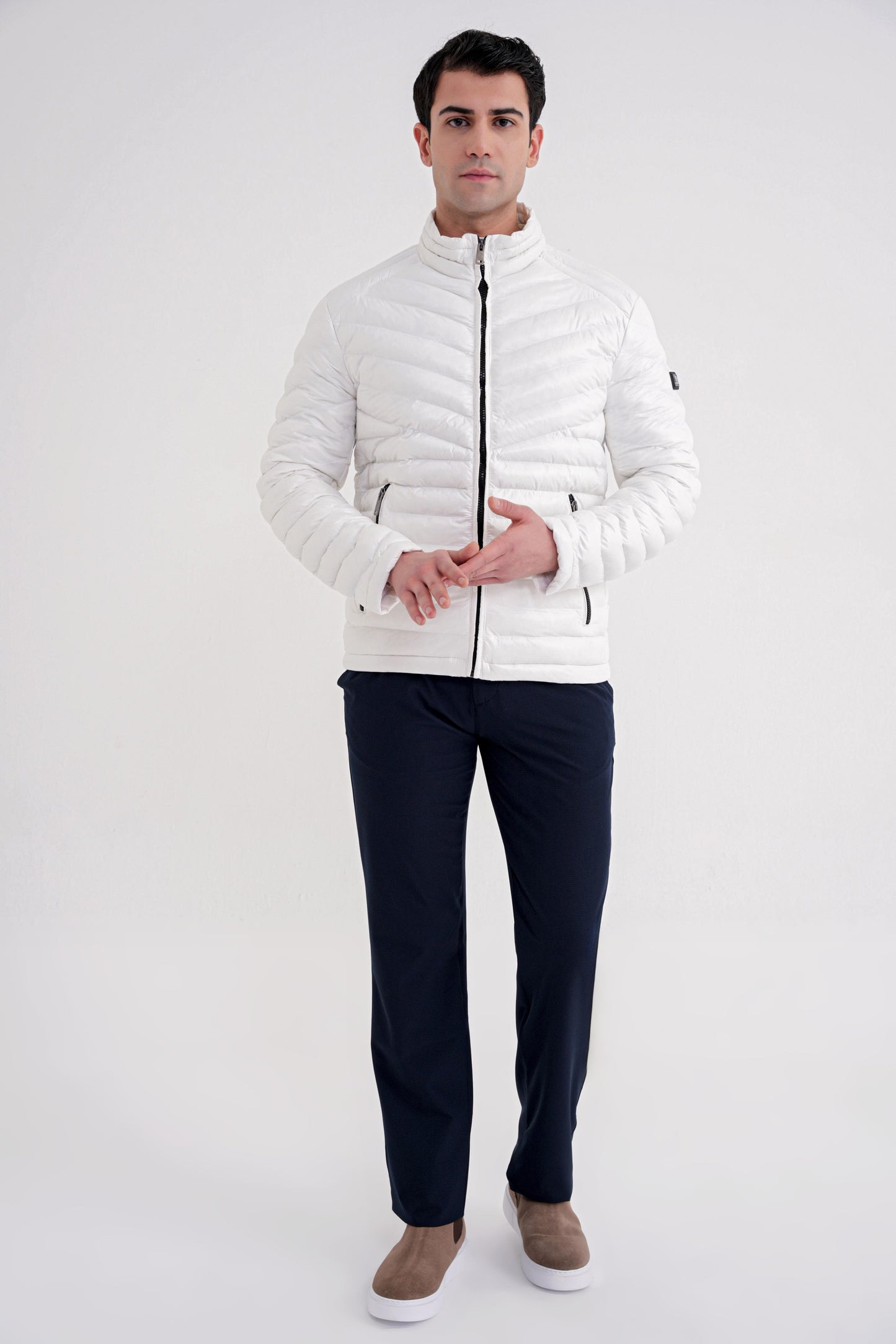 Slim Fit Hakim Yaka Yan Cepli Kaz Tüyü Beyaz Şişme Mont Mt 176