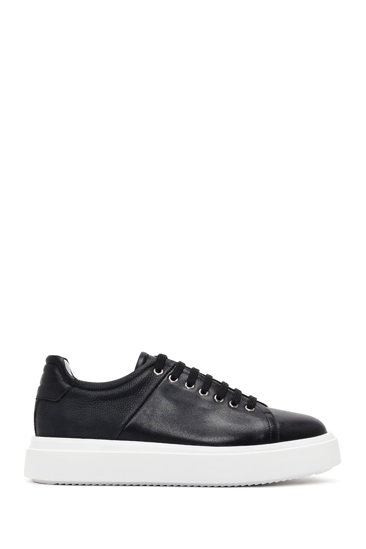 Erkek Siyah Bağcıklı Kalın Tabanlı Deri Sneaker