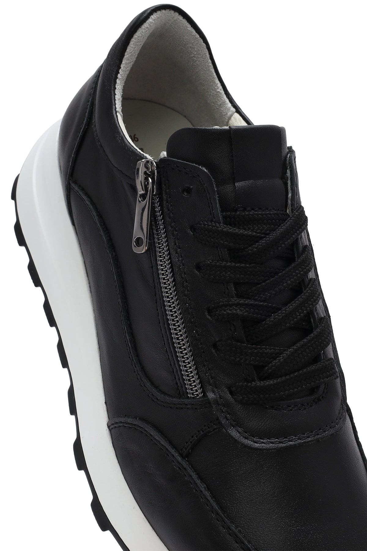Kadın Bej Bağcıklı Yandan Fermuarlı Deri Sneaker