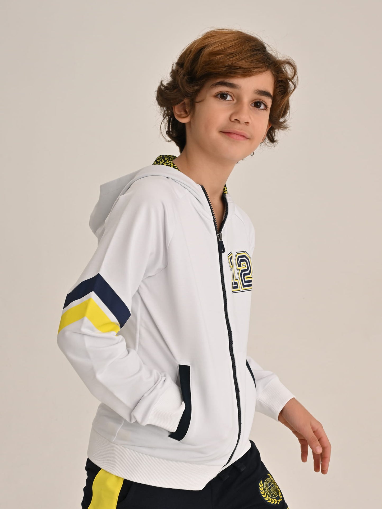 Fenerbahçe Beyaz Kolej Fb 12 Çocuk Sweatshirt